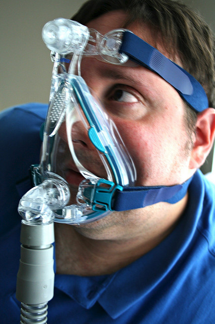 man wearing cpap full face mask